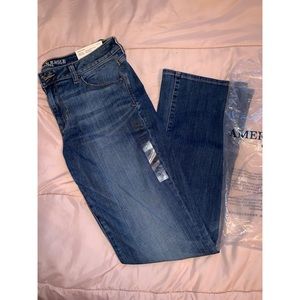 BRAND NEW WITH TAGS AE SKINNY KICK JEANS